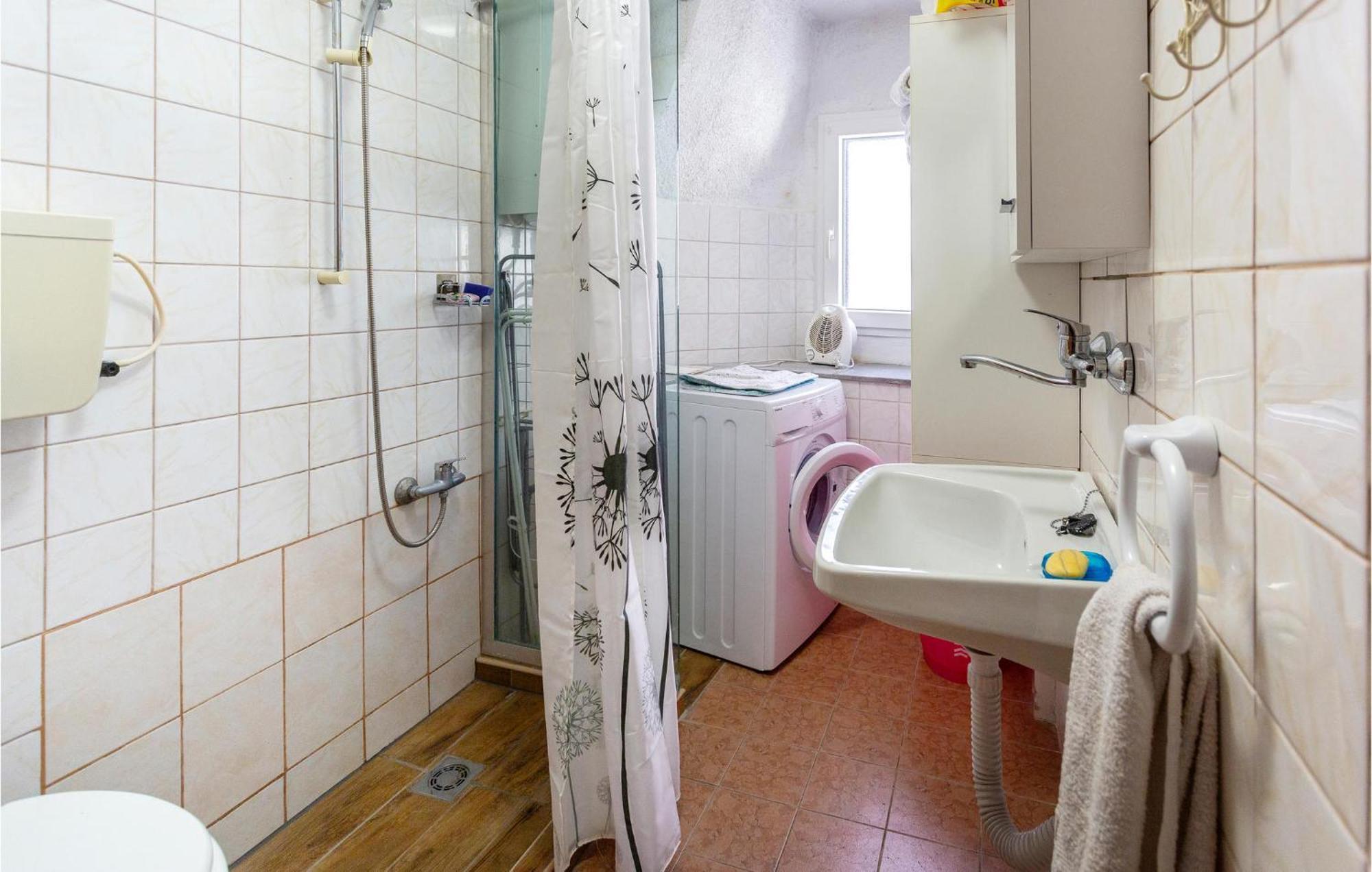 Nice Apartment In Kastav With Wifi Bagian luar foto